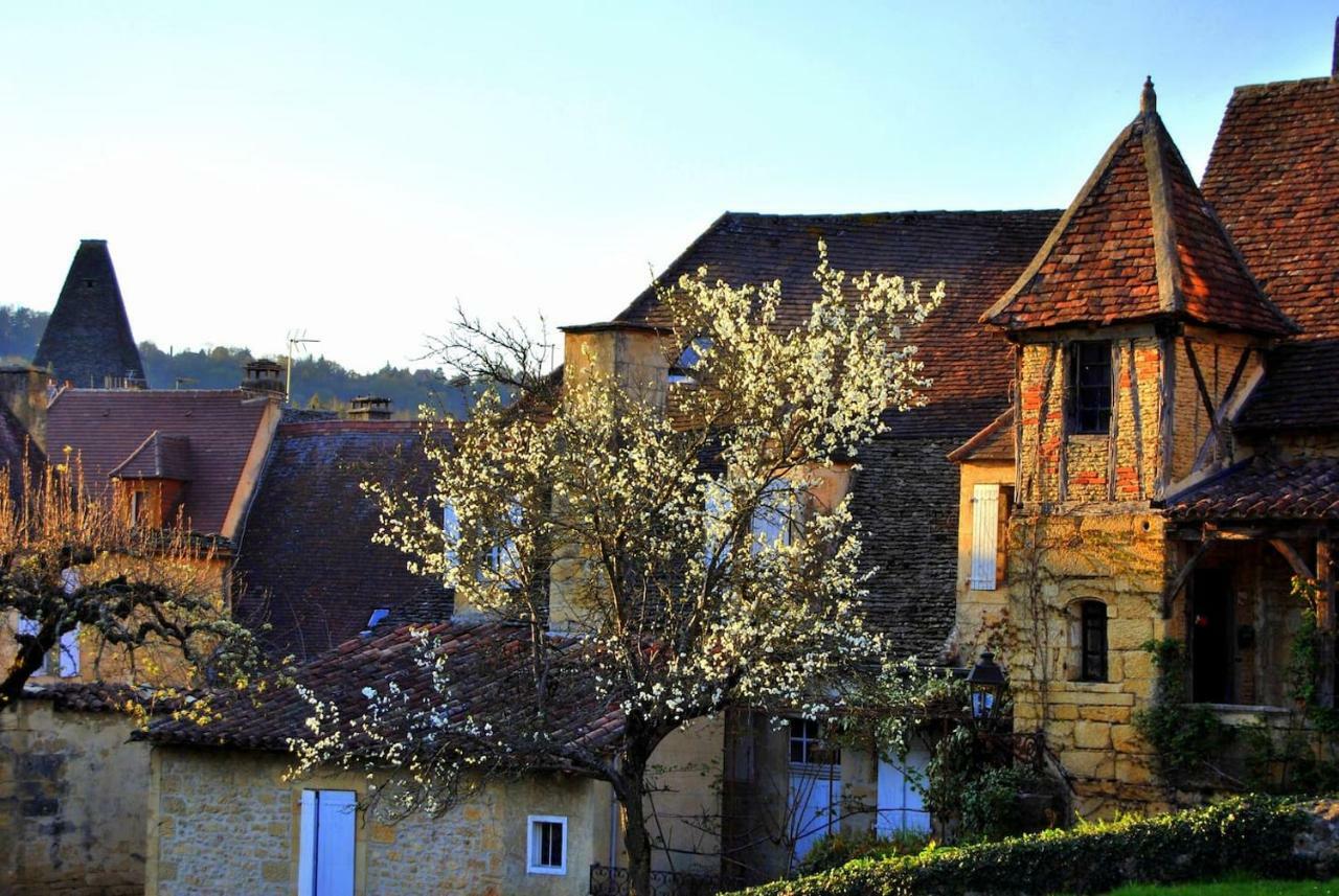 Bel Appartement Lumineux Et Zen Sarlat-la-Caneda Exterior photo